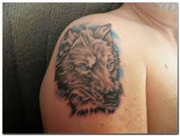 Tattoo Ideas For Men Shoulder Blade Designs Placed Seem To Be Pictures Wolf Tattoos Tattoos Shoulder Blade Tattoo