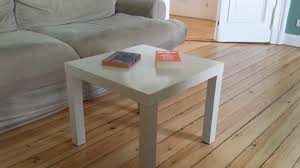 Für einen couchtisch ganz nach deinen wünschen gibt es zahlreiche ideen und inspirationen. 10 Tricks Machen Aus Ikea Tisch Wohnzimmerkunst