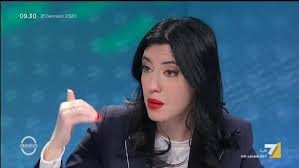 Lucia azzolina (siracusa) classe 1982 è membro della camera dei deputati dal 2018 con il diplomata al liceo scientifico leonardo da vinci di floridia azzolina prosegue gli studi universitari. La Difesa Di Lucia Azzolina Mi Ero Candidata Al Concorso Da Dirigente Scolastico Prima Di Entrare In Parlamento