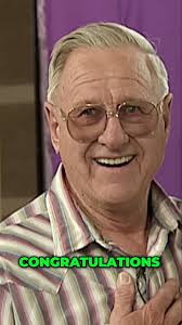 Can you imagine finding a blanket worth half a million dollars? In this  vintage clip from Antiques Roadshow, a mid-19th Century Navajo Ute First  Phase blanket is appraised at upwards of half a million ...