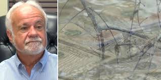 Drainage is the number 1 issue.' Livingston Parish using $22 million from  feds to clear debris from waterways