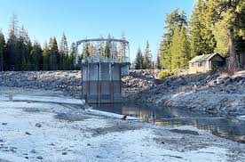 Crescent lake is the first campground in the deschutes national forest to offer yurts in a scenic location, great for individuals and groups alike. Crescent Lake Water Level At Its Lowest In Decades Because Of Drought Raises Concern Among Residents Highway 58 Herald