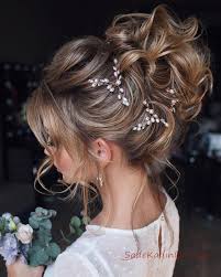 2019 Gelin Taci Modelleri Ve Gelin Saci Ornekleri Ve Ve Gelin In 2020 Hair Styles Bride Hairstyles Wedding Hairstyles