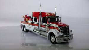 Bj And The Bear Truck Model Kit Pin On Model Trucks