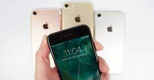 Mit fehlender audiobuchse, aber höherer performance und neuem schwarz. Test Apple Iphone 7 Sieben Auf Einen Streich