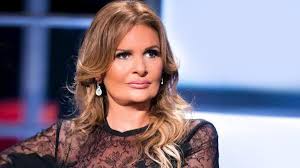 أكرهها.. على من فتحت الفنانة يسرا النار؟