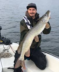 La zone est quasi vierge de pêche, les paysages… Gadda Guide Hur Du Lyckas Med Gaddfiske Fiska Nu Fiskebutik