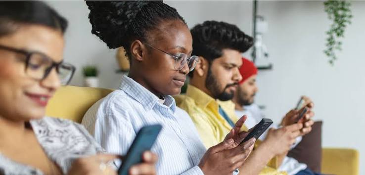 Leveraging digital platforms to engage underrepresented communities - COUCH  Health