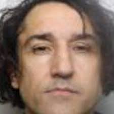 Career criminal tried to buy hand grenades