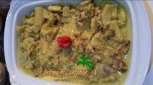 Ndizi mshale hukatwa zikiwa mbichi na kupikiwa vyakula mbalimbali pamoja na nyama ya ng'ombe, kondoo au mbuzi. Ndizi Mbichi Za Nyama Kiswahili Youtube