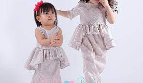 Memberikan keselesaan kepada kanak kanak semasa tidur. 10 Ide Fesyen Baju Raya 2019 Kanak Kanak Perempuan Terkini Lamaz Morradean