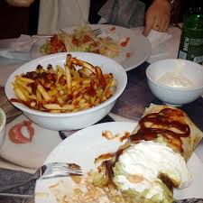We're talking indian style chicken tikka, fish and chips, burgers, raw tuna. Wahoo S Fish Taco Of Australia Burleigh Heads Restaurant Bewertungen Telefonnummer Fotos Tripadvisor