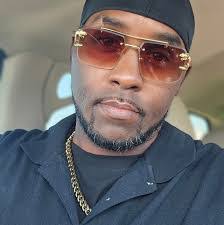 Jay Clay's Instagram, Twitter & Facebook