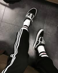 Mana tidaknya, kasut putih bertukar warna 'belacan' walaupun baharu hari pertama sekolah. 96 Shoes Ideas Kasut Sniker Nike Musim Luruh