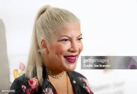 360 Photos & High Res Pictures