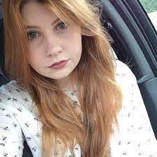 Dorothy Strahan's Instagram, Twitter & Facebook