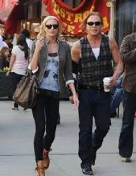 Born september 16, 1952) is an american actor, screenwriter, activist, and former boxer who has appeared primarily as a leading man in drama, action. Mickey Rourke Dating History Famousfix