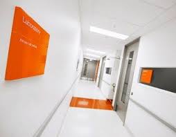 Monash University Pharma Signage By Hofstede Design Wayfinding Design Signage Design Signage
