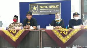 Dalam hal ini disarankan supaya hanya diberi izin satu partai islam untuk umat islam indonesia. Partai Masyumi Diy Gabung Ke Partai Ummat