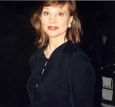 She was born in philadelphia and spent her teen years in nearby allentown, pennsylvania where holland got the nickname penny taylor because of her coppery hair color. Leigh Taylor Young Wikipedia