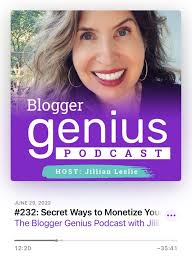 12+ Best Podcasts for Learning How to Start and Grow a Blog