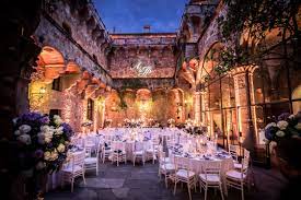 Summer Haze Wedding At The Beautiful Tuscan Castello Di Vincigliata For Our Lovley Couple A Jp Portugal Wedding Venues Tuscany Wedding Venue Tuscany Wedding