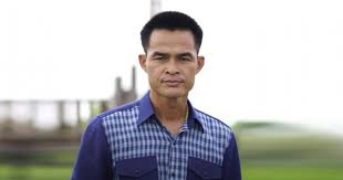 ก่อนที่ลุงพลจะเข้ากรุง ได้เข้าห้องอัดใส่เสียงร้องเพลง เต่างอย ที่ จ.สกลนคร จากนั้นนำมามิกซ์ใส่เสียง จินตหราคล้ายร้อง. Iucxcmltruf Um