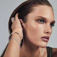 Celebrating the Winners of the 2019 JCK Jewelers' Choice Awards