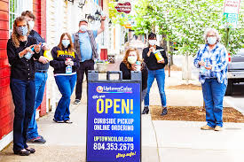 Services Uptown Color