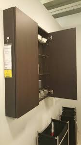 Schmaler Badschrank Fur Platzsparer Auf Engen Raum Ikea Badschrank Ikea Schrank