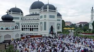 Al bahjah tv.посмотреть клип и скачать бесплатно hukum wanita haid masuk masjid buya yahya. Bolehkah Wanita Haid Datang Salat Ied Lebaran Idul Fitri Berikut Penjelasannya Tribunnews Com Mobile