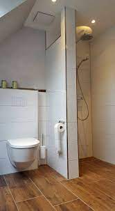 Wir haben eine trickkiste für dich zusammengestellt. Die 62 Besten Ideen Zu Kleine Bader Mit Dachschrage Bad Mit Dachschrage Badezimmer Dachgeschoss Badezimmer