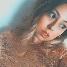 Helen Cardona's Instagram, Twitter & Facebook