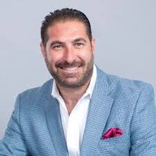 Derek Brazeau, Hayes & Sherry