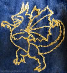 In this (short and silent) video tutorial i show how to add a design to a quilt block that contains an embroidery. Manly Dragon Dice Bag A Drawstring Pouch Sewing On Cut Out Keep