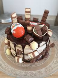 Layer Cake Kinder Gateau A Etage Gateau
