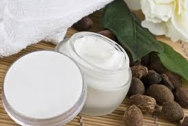 Die aloe vera handcreme von mussvital hilft ihnen, die haut an ihren händen zu verjüngen und weicher zu machen. Naturliche Hautcreme Selber Machen Ohne Kokosol Infos Und Rezepte