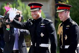 Ever Wonder Why The Royal Family Doesn T Use A Last Name Here S The Deal Romper Prince Harry And Meghan Prince Harry Photos Royal Wedding