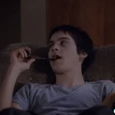 We was all looking in this one😂 @Lois Evans @Bethan Grant @isabelle x...