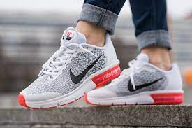 The nike air max sequent 2 has made key improvements to their upper but has kept the unique features of the outsole. Nike Air Max Sequent 2 Gs Whitebright Crimson Sneaker