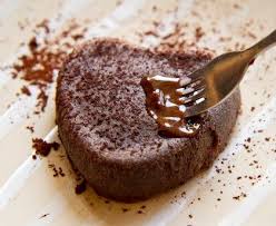 Moelleux Au Chocolat Coeur Fondant Caramel Recette Recette Fondant Au Chocolat Moelleux Au Chocolat Fondant Au Chocolat