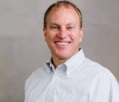 Peter Lorentzen's Instagram, Twitter & Facebook