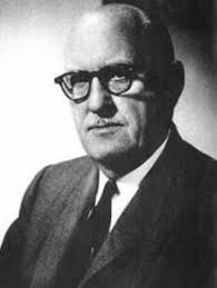 Growing up, I kept hearing about the Bentsen family. According to my  parents, a very wealthy family from the Mission area, old money in the Rio  Grande Valley. As I have posted