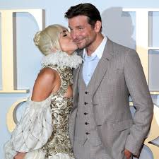 Jul 26, 2021 · brad pitt gushes about friend bradley cooper, credits the a star is born actor for helping him get sober in his nbr awards acceptance speech (watch video) Bradley Cooper Und Lady Gaga Ist Sie Bei Ihm Eingezogen Brigitte De