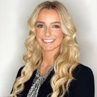 Lindsay Mcelfresh's Instagram, Twitter & Facebook