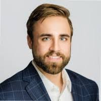 Aaron Suminski's Instagram, Twitter & Facebook