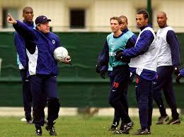 With kroenkes willing to sanction 'summer spending spree' to try and appease protesting fans. Auch Bei Psg Gab Es Viele Stars Okotie Und Ronaldinho Freistil Pochettino Holte Den Trainer Arteta War Der Beste Psg Ligue 1 Mikel Arteta