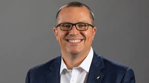 Jon Eagles's Instagram, Twitter & Facebook