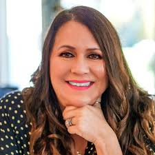 5 Easy Ways to Build Book Reviews (Book Review Guide)