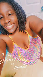 Where to find a loc stylist in Mesa, Arizona?